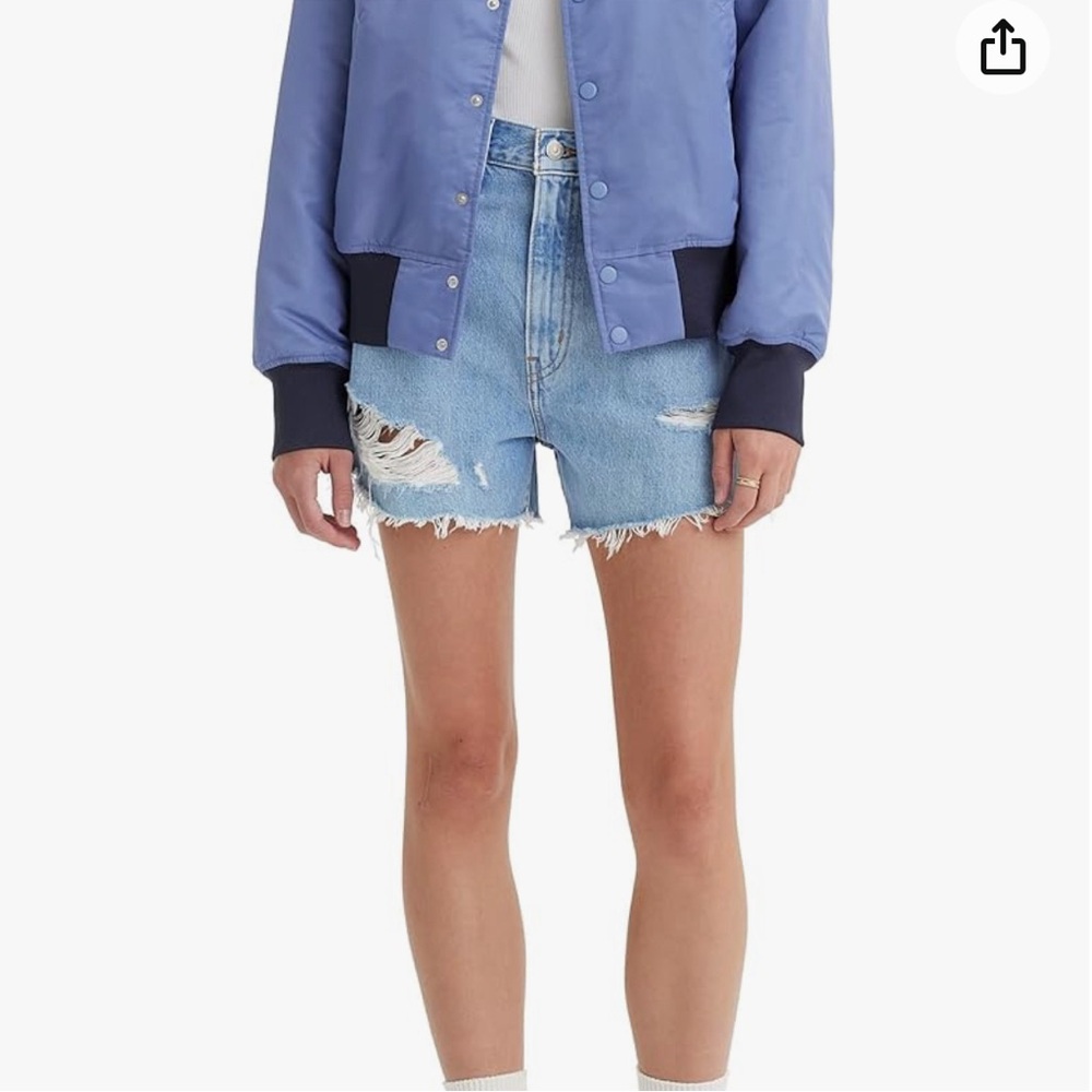 Levi's Women's High Waisted Mom Shorts (NWT)